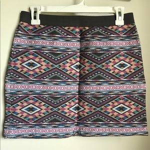 A Eric Eagle woven pencil skirt